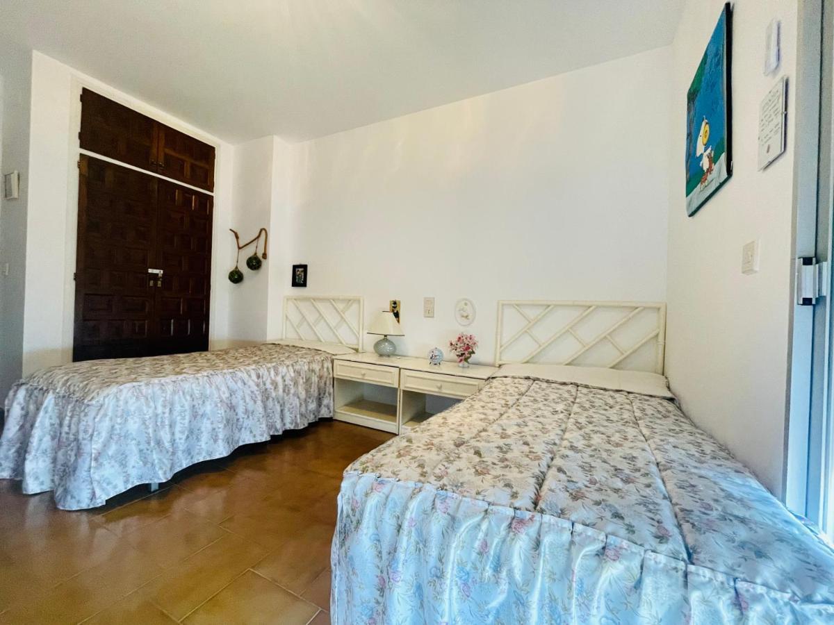 Costamar Apartment Росес Екстериор снимка